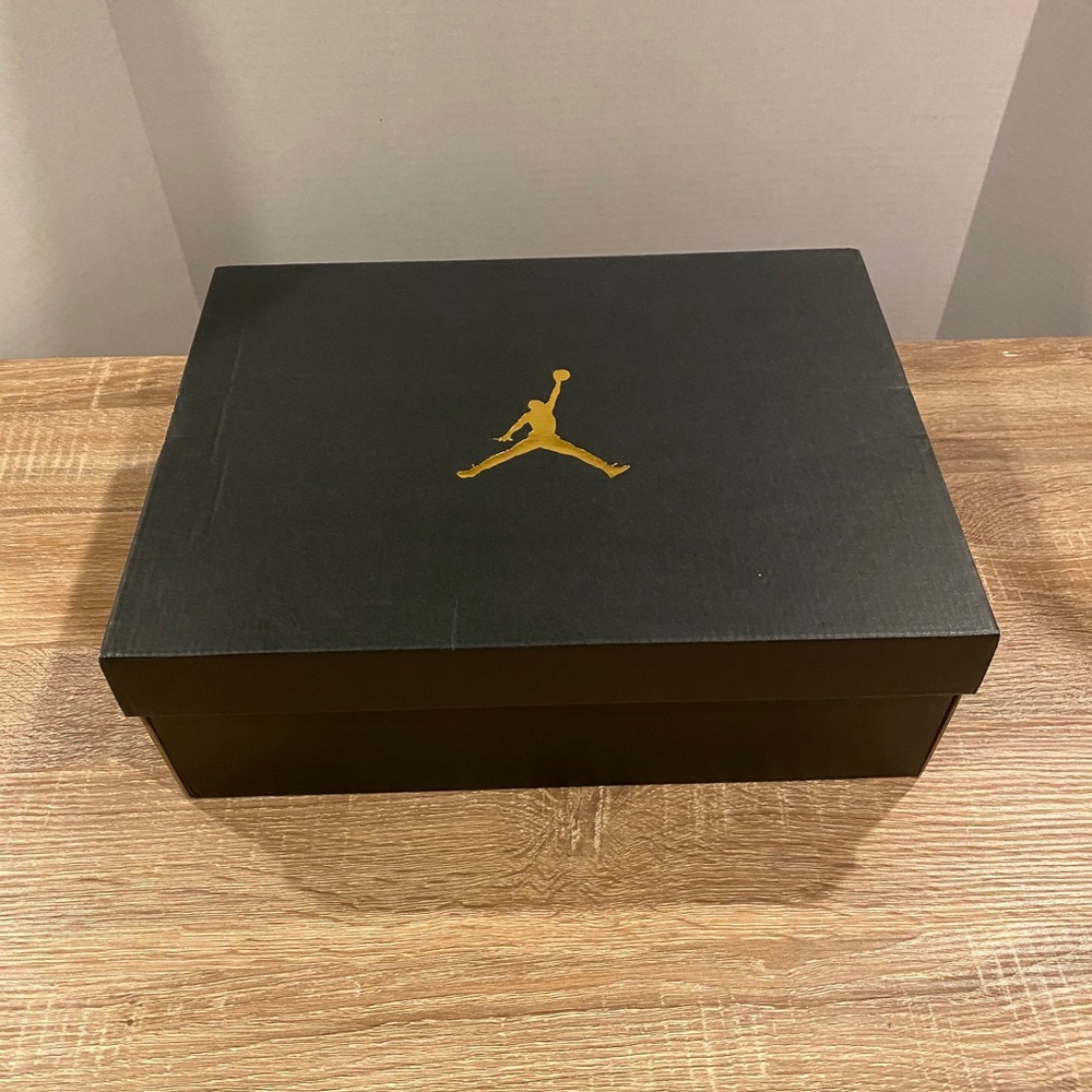 SOLD! Jordan 1 Mid: Multi-Color Swoosh - Picture 7 of 7